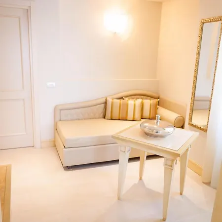 Conchiglia Hotell 4*